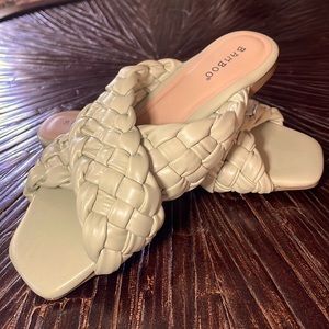 Bamboo braided sandal